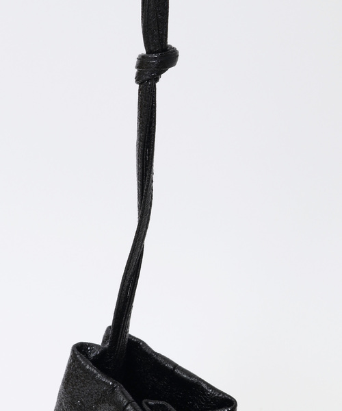 MELROSE claire（メルローズ クレール）の「【キラキラメタリックバッグ】（ショルダーバッグ・レディース・ブラック/シルバー/ガンメタ・FREE）」の18枚目の写真