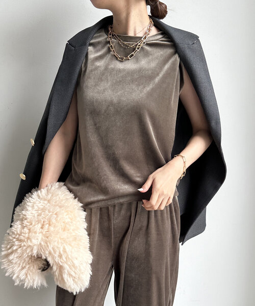 DouDou（ドゥドゥ）の「トリアセベロアタンク（Tシャツ/カットソー・レディース・カーキ/グレー・FREE）」の2枚目の写真