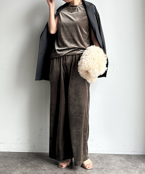 DouDou（ドゥドゥ）の「トリアセベロアタンク（Tシャツ/カットソー・レディース・カーキ/グレー・FREE）」の22枚目の写真