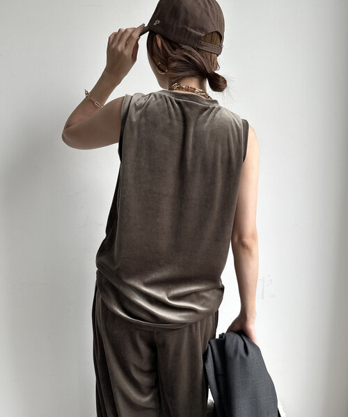DouDou（ドゥドゥ）の「トリアセベロアタンク（Tシャツ/カットソー・レディース・カーキ/グレー・FREE）」の10枚目の写真