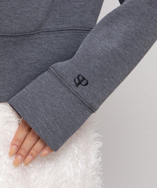 NOLLEY’S Sophi（ノーリーズソフィ）の「刺繍ダンボールショートプルオーバーカットソー（Tシャツ/カットソー・レディース・ネイビー/グレー・38）」の8枚目の写真