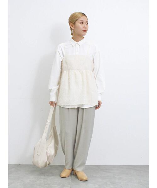 Samansa Mos2 blue（サマンサモスモスブルー）の「ラメフェザーキャミビスチェ（シャツ/ブラウス・レディース・ブラック/キナリ/チャコールグレー・F）」の10枚目の写真