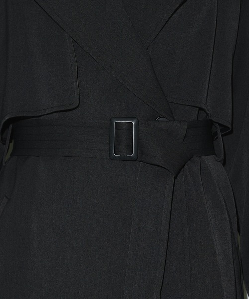 PUBLIC TOKYO（パブリックトウキョウ）の「【華奢見え・小顔効果】フレアヨークビッグカラートレンチコート（トレンチコート・レディース・マルチ/ダークグレー/ベージュ・1/2）」の9枚目の写真