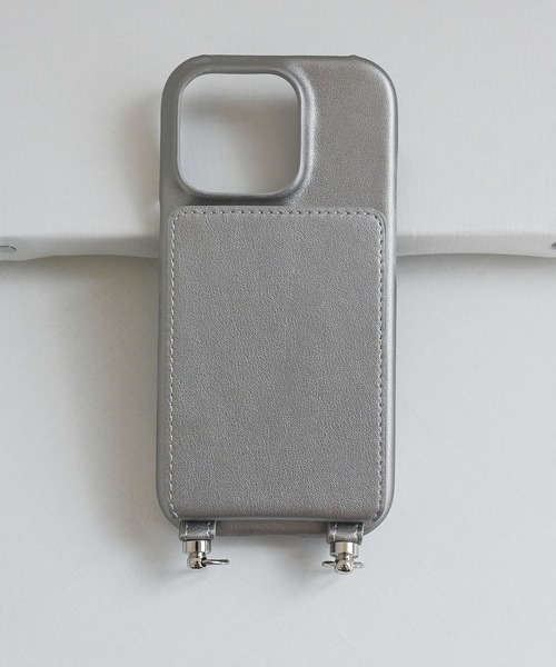 An+u(アンユー)の「メタリックスマホケース iPhone16pro(スマホケース/カバー・レディース・ブロンズ/ゴールド/ブラック/シルバー/ガンメタ・ONE SIZE)」の12枚目の写真