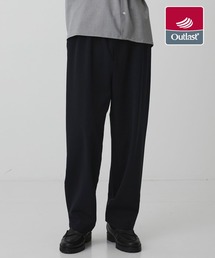 UNITED TOKYO（ユナイテッドトウキョウ）の「アウトラスト ストレートイージーパンツ｜セットアップ可｜体温調節機能（スラックス）」