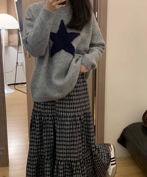 NANEA（ナネア）の「スターモチーフニットプルオーバー（ニット/セーター・レディース・ピンク/グレー・フリー）」の18枚目の写真