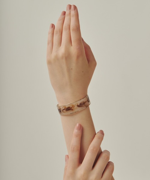 ciite'（シーテ）の「シャイニーマーブル ブレスレット（バングル/リストバンド・レディース・ゴールド/シルバー・FREE）」の11枚目の写真