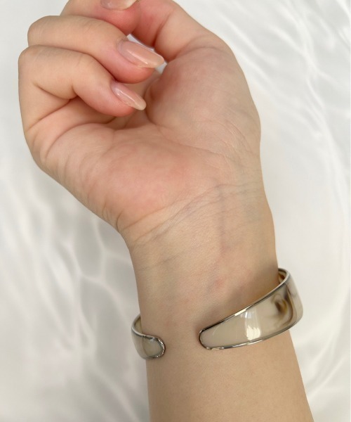ciite'（シーテ）の「シャイニーマーブル ブレスレット（バングル/リストバンド・レディース・ゴールド/シルバー・FREE）」の16枚目の写真