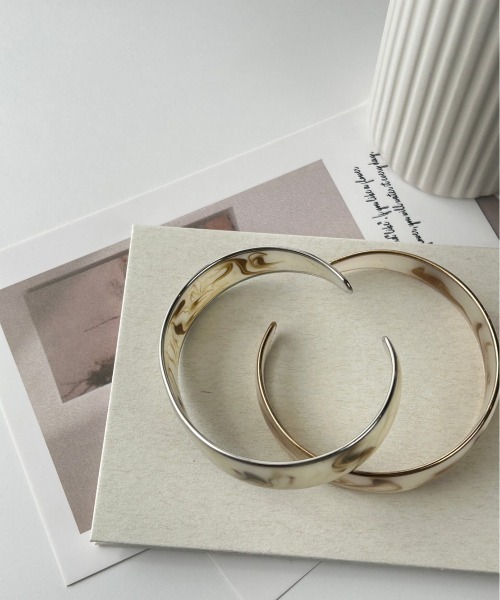 ciite'（シーテ）の「シャイニーマーブル ブレスレット（バングル/リストバンド・レディース・ゴールド/シルバー・FREE）」の18枚目の写真