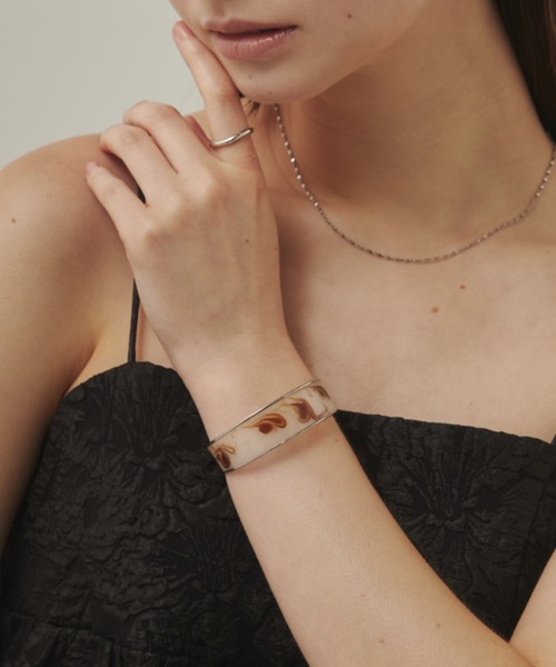 ciite'（シーテ）の「シャイニーマーブル ブレスレット（バングル/リストバンド・レディース・ゴールド/シルバー・FREE）」の19枚目の写真
