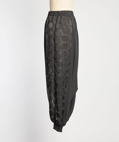 gomme（ゴム）の「ブラックライン　ローパンツ（その他パンツ・レディース・ブラック・MEDIUM）」の8枚目の写真