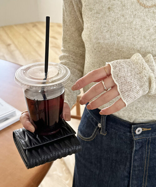 DISCOAT（ディスコート）の「キルティング三つ折りウォレット（財布・レディース・ピンク/ブラック/グレイッシュベージュ・FREE）」の10枚目の写真