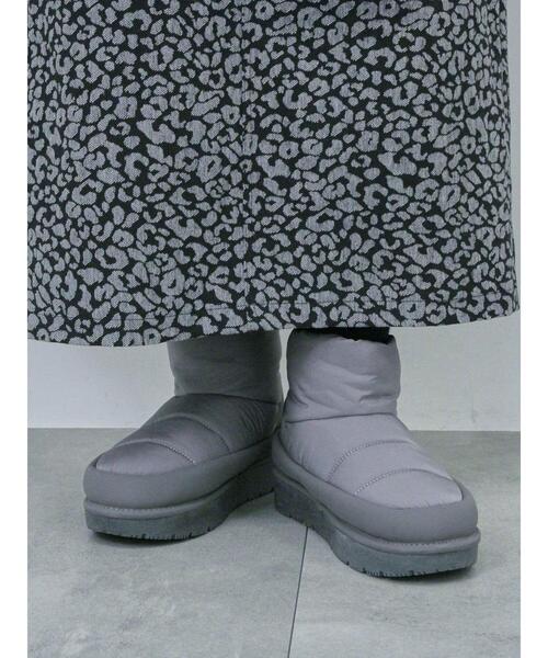 Samansa Mos2 blue（サマンサモスモスブルー）の「裏起毛厚底ブーツ（ドレスシューズ・レディース・グレー/ブラック/ライトベージュ・L/M）」の3枚目の写真