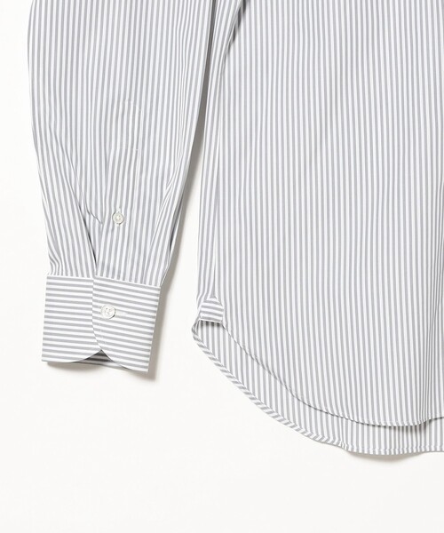 BEAMS F(ビームスエフ)の「コットン ライトグレー ロンドンストライプ タブカラーシャツ(シャツ/ブラウス・メンズ・ライトグレー・42/40/43/41/39/38/37)」の5枚目の写真
