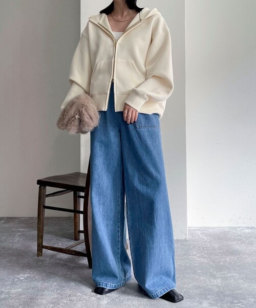 fredy emue（フレディエミュ）の「ダンボールフードZIPスウェットブルゾン（スウェット・レディース・ネイビー/ブラウン/グレー/アイボリー・38）」の16枚目の写真