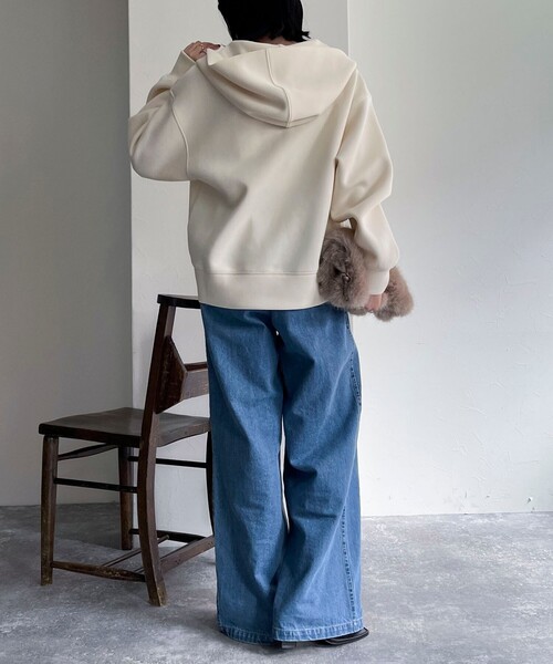 fredy emue（フレディエミュ）の「ダンボールフードZIPスウェットブルゾン（スウェット・レディース・ネイビー/ブラウン/グレー/アイボリー・38）」の18枚目の写真