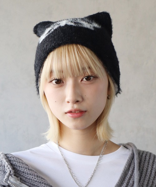 BARELY BLUE（ベアリーブルー）の「【 BARELY BLUE / ベアリーブルー 】 猫耳 バタフライ ニット帽/ビーニー（ニットキャップ/ビーニー・レディース・ブラック/グレー/エメラルド/ブルーグレー・FREE）」の2枚目の写真