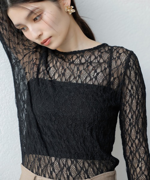 VIS（ビス）の「クルーネックインナートップス（レース・チェック・ラメ・シアー）（Tシャツ/カットソー・レディース・オフホワイト/ブラウン系その他2/ブラック/グレー系その他/ホワイト系その他/ミント/ブラック系その他/シルバー・FREE）」の4枚目の写真