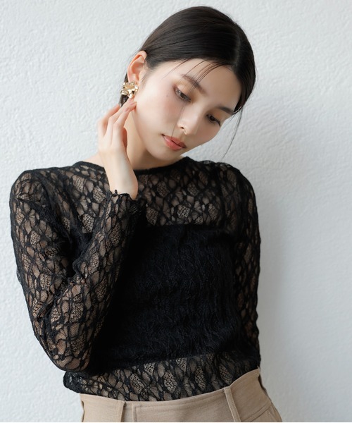 VIS（ビス）の「クルーネックインナートップス（レース・チェック・ラメ・シアー）（Tシャツ/カットソー・レディース・オフホワイト/ブラウン系その他2/ブラック/グレー系その他/ホワイト系その他/ミント/ブラック系その他/シルバー・FREE）」の17枚目の写真