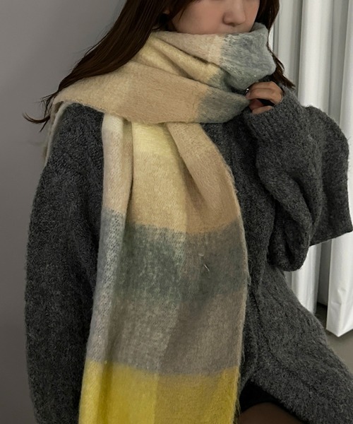 apres jour mignon(アプレジュールミニョン)の「【apresjour mignon×ARIAZ】カラーチェックマフラー(ストール/ショール・レディース・ピンク系その他/オレンジ系その他/ホワイト系その他2・ONESIZE)」の12枚目の写真