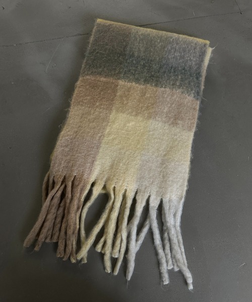 apres jour mignon(アプレジュールミニョン)の「【apresjour mignon×ARIAZ】カラーチェックマフラー(ストール/ショール・レディース・ピンク系その他/オレンジ系その他/ホワイト系その他2・ONESIZE)」の10枚目の写真