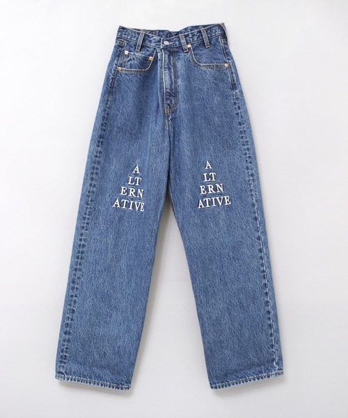 RNA（アールエヌエー）の「R4319 ＡＬＴ刺繍ワイドストレート（デニムパンツ・レディース・ライトインディゴブルー・MEDIUM）」の4枚目の写真