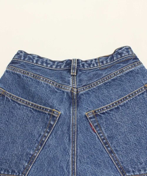 RNA（アールエヌエー）の「R4319 ＡＬＴ刺繍ワイドストレート（デニムパンツ・レディース・ライトインディゴブルー・MEDIUM）」の14枚目の写真