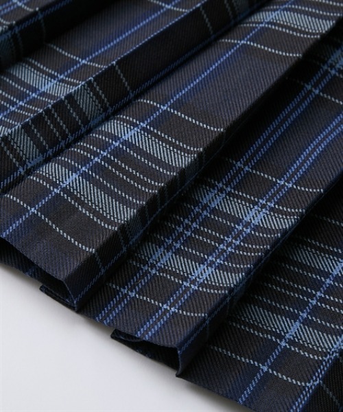 QUNTSTYLE(キュントスタイル)の「ゴムベルト付プリーツスカート (140~165cm)(スカート・キッズ・ネイビー/ブラック/ブラック系/ネイビー系・140/150/160/165)」の5枚目の写真