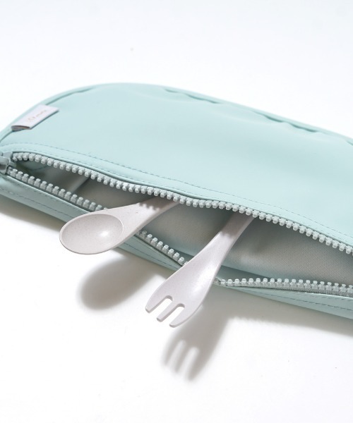 10mois（ディモワ）の「【10mois(ディモワ)】お食事ポーチロン 袖なし ミントグリーン（マグ/哺乳瓶/お食事グッズ・キッズ・ミント・ONE SIZE）」の5枚目の写真