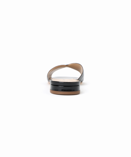 【Fabio Rusconi】ファビオルスコーニ　フラットサンダル　定価3万 FABIO RUSCONI / ファビオルスコーニ】リボンフラットサンダル