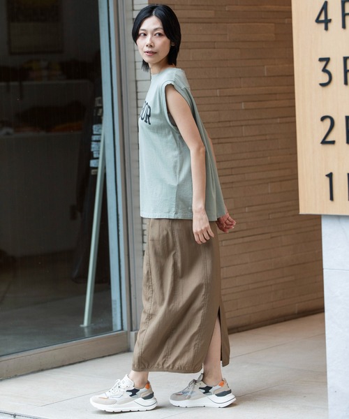 Munich（ミューニック）の「スリーブレスロゴプリントＴシャツ（Tシャツ/カットソー・レディース・モカ/ホワイト/ダークグレー/ライトカーキ・FREE）」の6枚目の写真