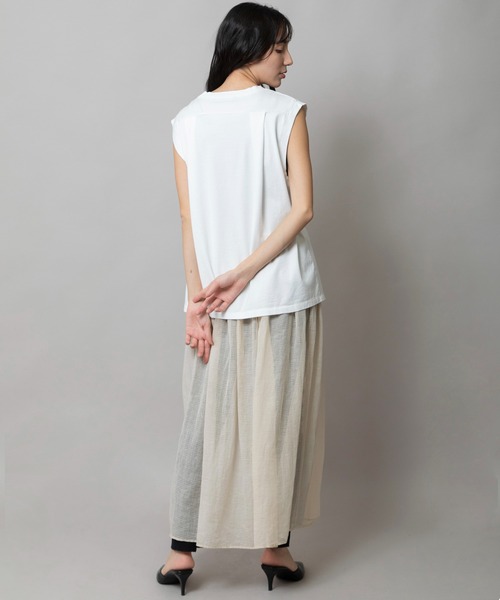 Munich（ミューニック）の「スリーブレスロゴプリントＴシャツ（Tシャツ/カットソー・レディース・モカ/ホワイト/ダークグレー/ライトカーキ・FREE）」の11枚目の写真