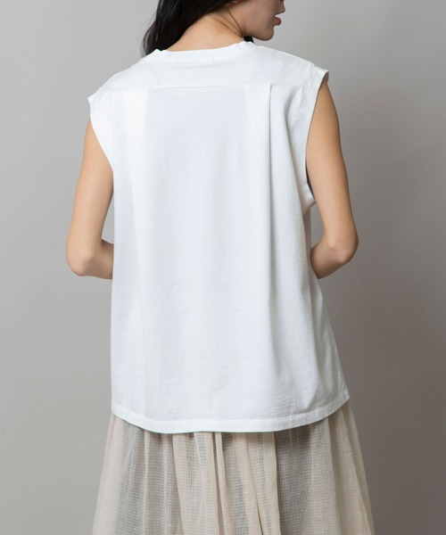 Munich（ミューニック）の「スリーブレスロゴプリントＴシャツ（Tシャツ/カットソー・レディース・モカ/ホワイト/ダークグレー/ライトカーキ・FREE）」の12枚目の写真