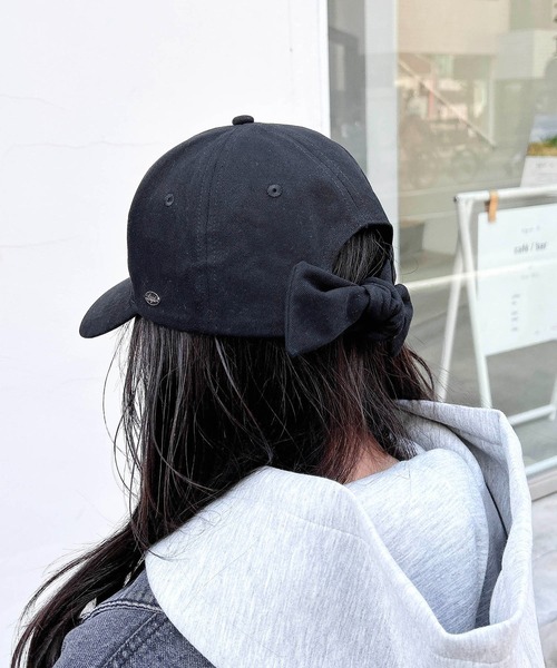 INGNI（イング）の「バックリボンキャップ（キャップ・レディース・アイボリー/ブラック・ONE SIZE）」の2枚目の写真
