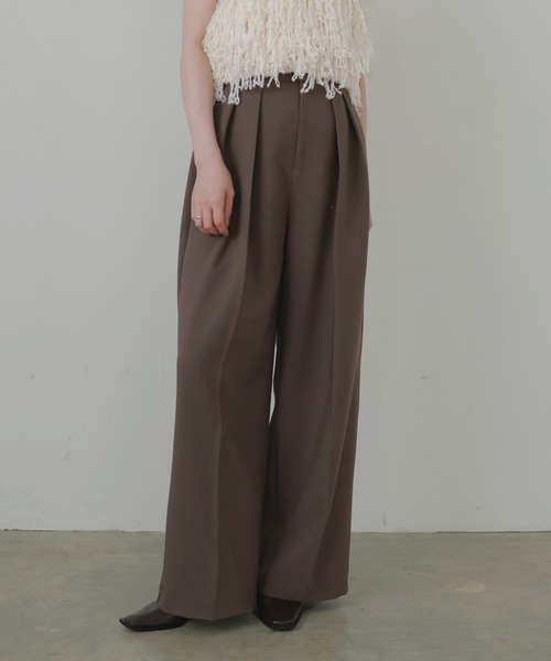 LIAN（リアン）の「ツータックワイドパンツ（スラックス・レディース・ブラック/グレイッシュベージュ/チャコールグレー/モカ/ブラウン・MEDIUM/MT）」の16枚目の写真