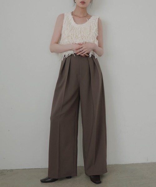 LIAN（リアン）の「ツータックワイドパンツ（スラックス・レディース・ブラック/グレイッシュベージュ/チャコールグレー/モカ/ブラウン・MEDIUM/MT）」の17枚目の写真