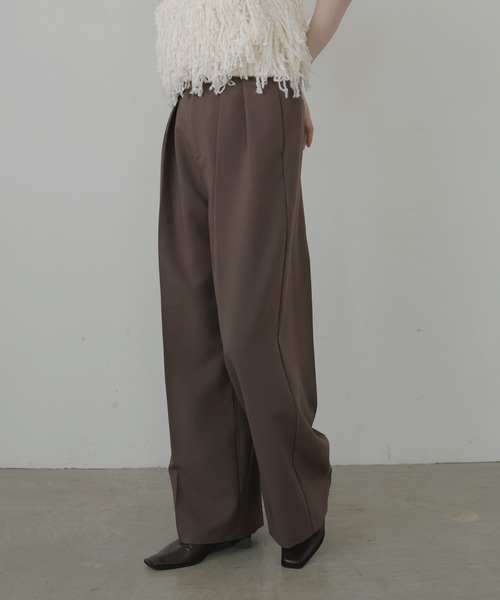 LIAN（リアン）の「ツータックワイドパンツ（スラックス・レディース・ブラック/グレイッシュベージュ/チャコールグレー/モカ/ブラウン・MEDIUM/MT）」の18枚目の写真