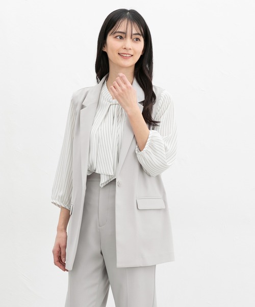 Honeys（ハニーズ）の「【ストレッチ・ウォッシャブル・イージーケア・接触冷感】テーラードジレ（ベスト・レディース・グレー/グレイッシュベージュ/ブラック/ネイビー・L/LL/M/S）」の10枚目の写真