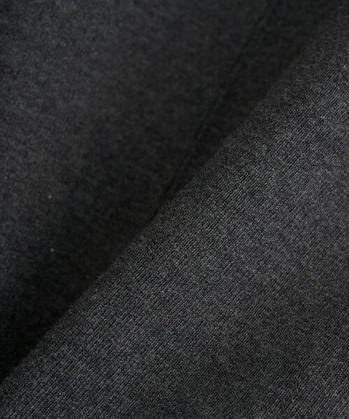 PUBLIC TOKYO（パブリックトウキョウ）の「PUBLIC SWEATジップパーカー（パーカー・メンズ・ブラック/ダークグレー/ベージュ/ダークブルー・1/2）」の7枚目の写真