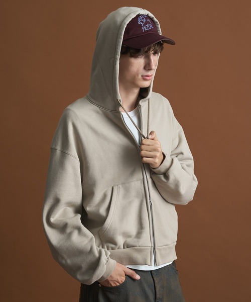 PUBLIC TOKYO（パブリックトウキョウ）の「PUBLIC SWEATジップパーカー（パーカー・メンズ・ブラック/ダークグレー/ベージュ/ダークブルー・1/2）」の13枚目の写真