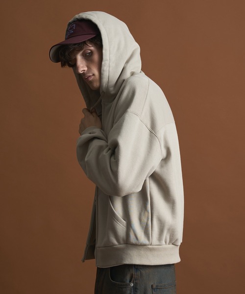 PUBLIC TOKYO（パブリックトウキョウ）の「PUBLIC SWEATジップパーカー（パーカー・メンズ・ブラック/ダークグレー/ベージュ/ダークブルー・1/2）」の14枚目の写真