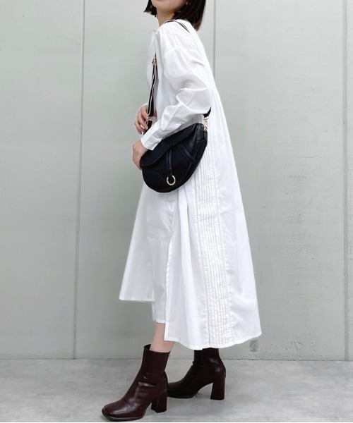 &soiree(アンドソワレ)の「【&soiree】キャンブリックレースワンピース(CP)(ワンピース・レディース・ブラック/グレイッシュベージュ/ホワイト・M)」の8枚目の写真