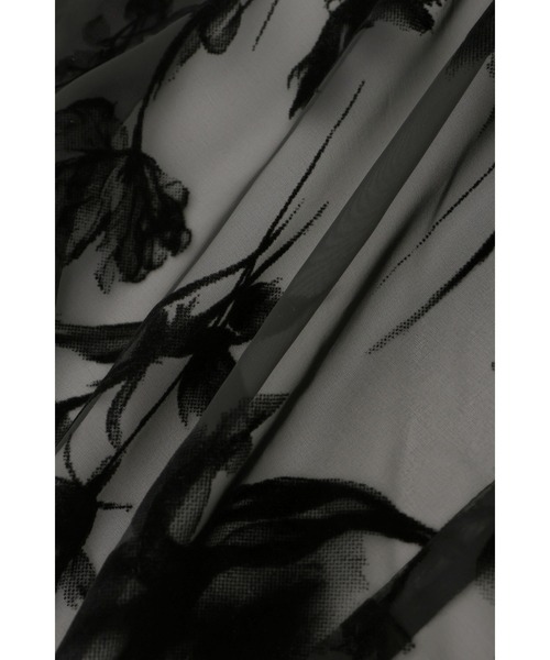 TORNADO MART（トルネードマート）の「TORNADO MART∴フラワーフロッキーオーガンジーマキシカーデ（カーディガン/ボレロ・メンズ・ブラック/アイボリー・L/LL/M）」の4枚目の写真