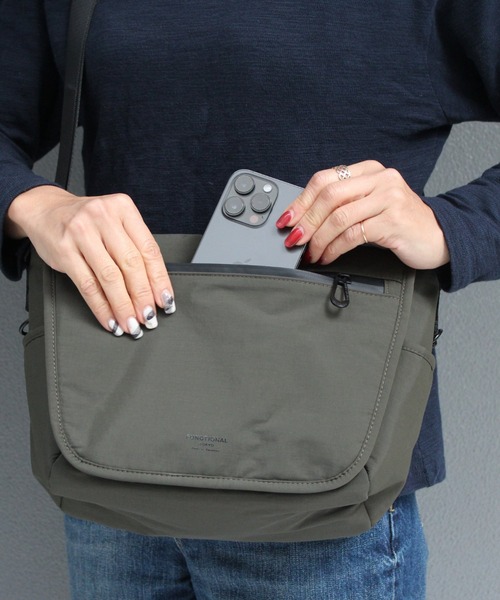RAW.C(ロークリエイト)の「FUNCTIONAL/ファンクショナル ショルダーバッグ "EWING" MESSENGER BAG RCB-090TI(ショルダーバッグ・メンズ・ダークカーキ/ブラック・FREE)」の13枚目の写真
