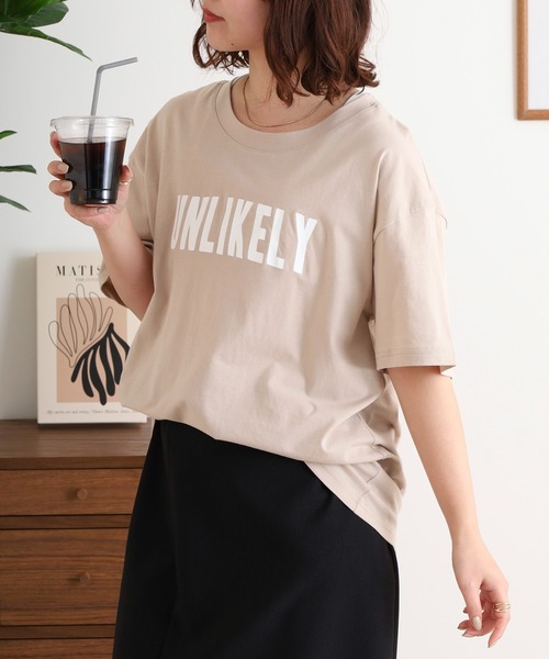 atONE（アットワン）の「オーバーサイズシルエットロゴプリントTシャツ（Tシャツ/カットソー・レディース・グリーン系その他5/ネイビー系4/グレー系5/ブラック系6/ホワイト系1/ブルー系その他4/ブラック系その他2/ベージュ系2/ブラック系3/ホワイト系6/ホワイト系4/イエロー系6/パープル系3/カーキ系2/ホワイト系3/ベージュ系その他5/ブラック系その他/ブルー系1・M/L）」の11枚目の写真