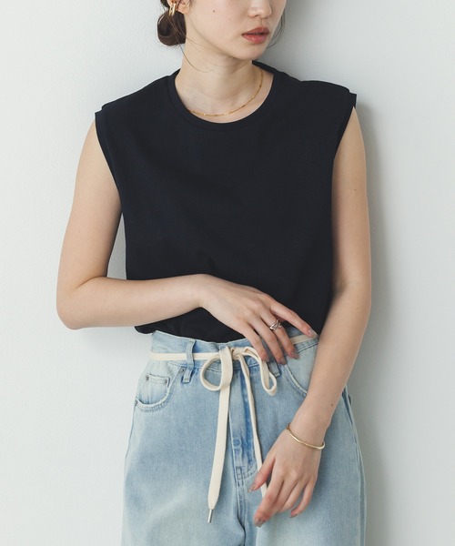 hunch（ハンチ）の「ベーシックノースリーブトップス（Tシャツ/カットソー・レディース・ブラック/グレー/オフホワイト/ピンク/ライトグリーン/レッド/ダークブラウン/ライトブルー・FREE）」の12枚目の写真