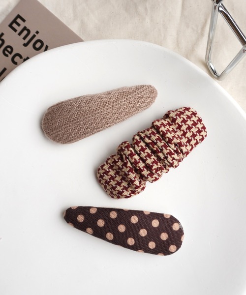 Bambin（ボンバン）の「【 Bambin / ボンバン 】 3個セット 柄アソート ヘアピン（ヘアピン・キッズ・ブルー系/イエロー系/グリーン系/オレンジ系/ブラウン系・FREE）」の2枚目の写真