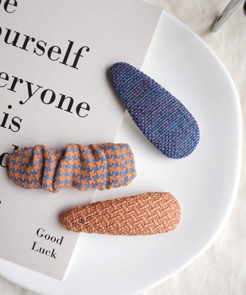 Bambin（ボンバン）の「【 Bambin / ボンバン 】 3個セット 柄アソート ヘアピン（ヘアピン・キッズ・ブルー系/イエロー系/グリーン系/オレンジ系/ブラウン系・FREE）」の5枚目の写真