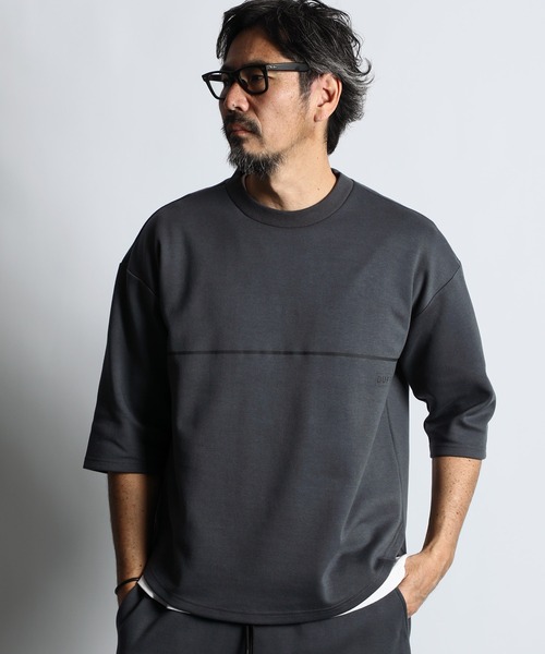 The DUFFER of ST.GEORGE（ザダファーオブセントジョージ）の「〔BLACK LABEL〕COOLMAX SMOOTH 3Q TOPS：セットアップ クールマックス スムース 7分袖トップス（Tシャツ/カットソー・メンズ・ブルーグレー/ブラック・SMALL/MEDIUM/LARGE/X-LARGE）」の5枚目の写真