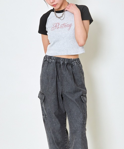 GORGE(ゴージ)の「《ラインストーン×ラグラン配色》ショート丈トップス(Tシャツ/カットソー・レディース・ブラック/オフホワイト/グレー・F)」の17枚目の写真